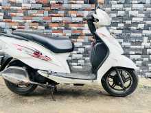 https://riyasewana.com/uploads/tvs-wego-2020033022013.jpg
