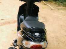 https://riyasewana.com/uploads/tvs-wego-2116300913804.jpg