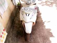 https://riyasewana.com/uploads/tvs-wego-212430213372.jpg