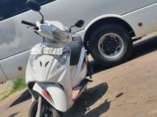 https://riyasewana.com/uploads/tvs-wego-2310011624563.jpg