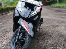 https://riyasewana.com/uploads/tvs-wego-261229404323.jpg
