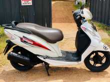https://riyasewana.com/uploads/tvs-wego-261637294733.jpg