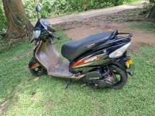 https://riyasewana.com/uploads/tvs-wego-2710140913044.jpg