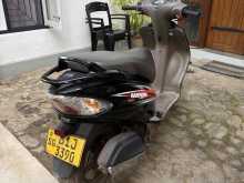 https://riyasewana.com/uploads/tvs-wego-2720471922633.jpg