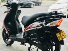 https://riyasewana.com/uploads/tvs-wego-287433922672.jpg