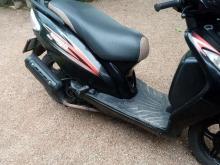 https://riyasewana.com/uploads/tvs-wego-2909416674.jpg