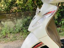 https://riyasewana.com/uploads/tvs-wego-514040824081.jpg