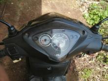 https://riyasewana.com/uploads/tvs-wego-51502256944.jpg