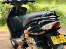 https://riyasewana.com/uploads/tvs-wego-913063122543.jpg