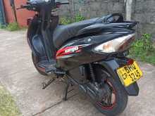 https://riyasewana.com/uploads/tvs-wego-onlight-1921160413364.jpg