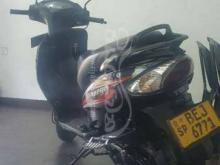 https://riyasewana.com/uploads/tvs-wegoo-3154307403352.jpg