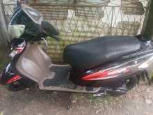 https://riyasewana.com/uploads/tvs-wigo-110-281340264702.jpg