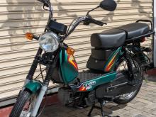 TVS XL 100 2025 Motorbike