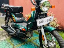 TVS XL 100 2025 Motorbike