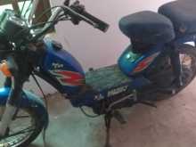 https://riyasewana.com/uploads/tvs-xl-100-2513033313642.jpg