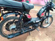 https://riyasewana.com/uploads/tvs-xl-super-252123544243.jpg