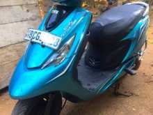 https://riyasewana.com/uploads/tvs-zest-1016373414003.jpg