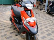 TVS ZEST 2015 Motorbike