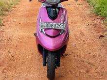 TVS Zest 2015 Motorbike