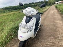 TVS Zest 2015 Motorbike