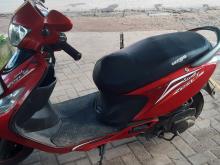 https://riyasewana.com/uploads/tvs-zest-58100319952.jpg