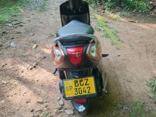 TVS Zest 2015 Motorbike