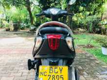 https://riyasewana.com/uploads/tvs-zest-921195313704.jpg
