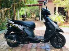 https://riyasewana.com/uploads/tvs-zest-921195313973.jpg