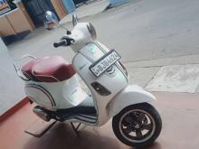 https://riyasewana.com/uploads/vespa-eligant-150cc-171002496315.jpg