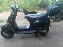 Vespa ET 4 2012 Motorbike