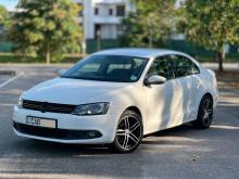 Volkswagen Jetta 2013 Car