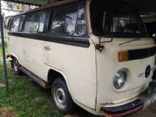 Volkswagen Kombi T2 1975 Van