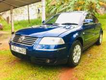 Volkswagen Passat 2001 Car