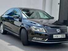 Volkswagen Passat 2011 Car