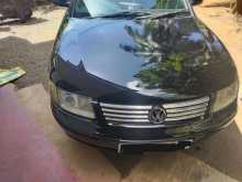 Volkswagen Passat 2002 Car