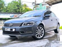 Volkswagen Passat 2011 Car