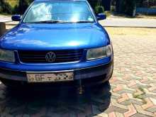 Volkswagen Passat 2000 Car