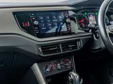 https://riyasewana.com/uploads/volkswagen-polo-28100806602.jpg