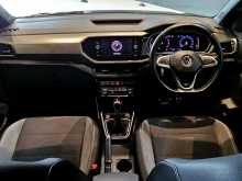 https://riyasewana.com/uploads/volkswagen-t-cross-r-line-19152422894.jpg