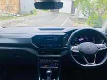 https://riyasewana.com/uploads/volkswagen-t-cross-style-511065222262.jpg