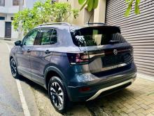 https://riyasewana.com/uploads/volkswagen-t-cross-style-511072324793.jpg