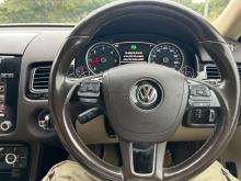 https://riyasewana.com/uploads/volkswagen-taureg-108052017685.jpg