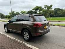 https://riyasewana.com/uploads/volkswagen-taureg-2014-108034612293.jpg