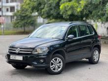 Volkswagen Tiguan 2013 SUV