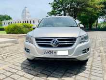 https://riyasewana.com/uploads/volkswagen-tiguan-20173806192.jpg