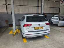 https://riyasewana.com/uploads/volkswagen-tiguan-2018-89535812832.jpg