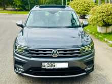 Volkswagen Tiguan 2019 SUV