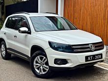 Volkswagen Tiguan 4motion TSI 2012 SUV