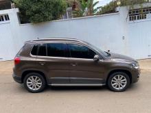 Volkswagen Tiguan 2011 SUV