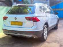 https://riyasewana.com/uploads/volkswagen-tiguan-7103629572.jpg